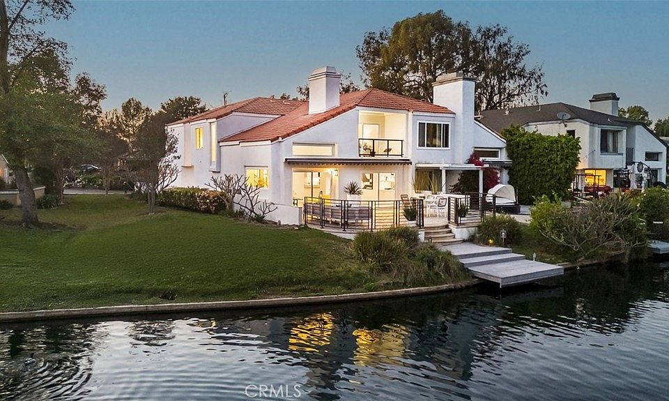1st image of 22576 Lake Forest Ln