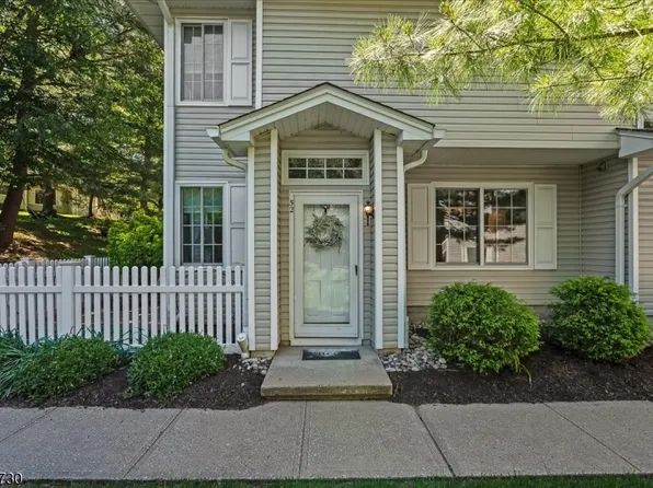 52 Encampment Drive, Bedminster Twp., NJ 07921