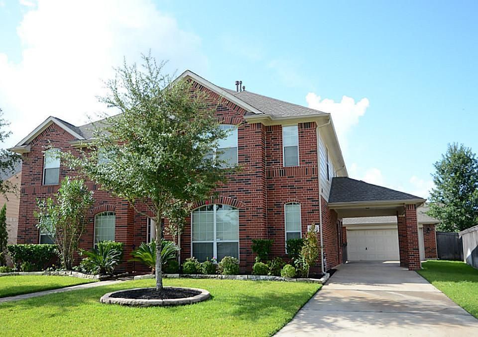 1st image of 16003 Emerald Briar Ln