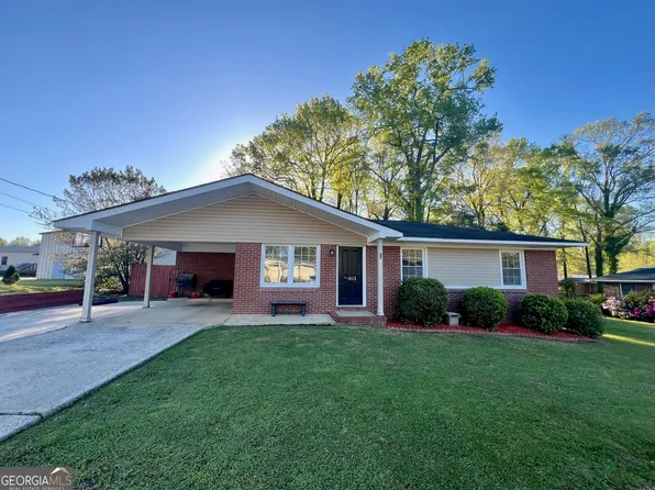 403 Lynwood Dr, Sandersville, GA 31082