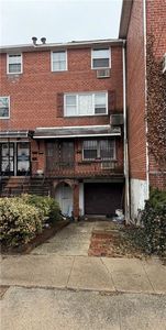 9506 Seaview Ct, Brooklyn, NY, 11236