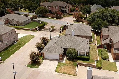 5100 Chesterfield Pl Photo 1