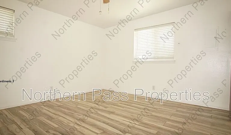 9304 Lait Dr — Photo 19