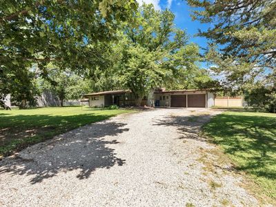 2 Tonjo Ct, Goddard, KS, 67052