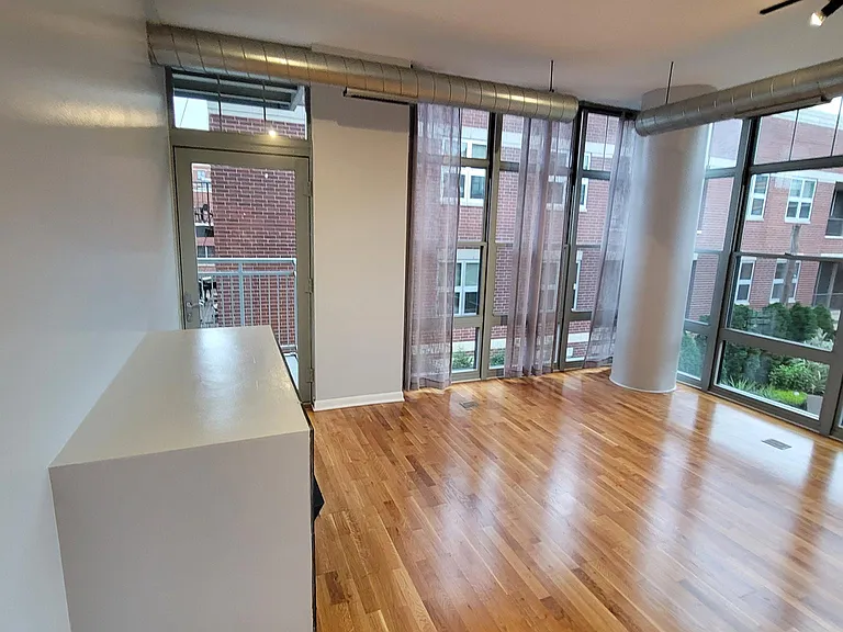 1200 W Monroe St #420 — Photo 49