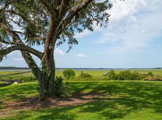 4021 Kaolin St, Charleston, SC 29407