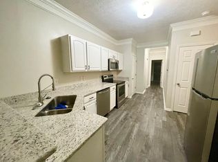 12155 Pebble St UNIT 1000, Fishers, IN 46038