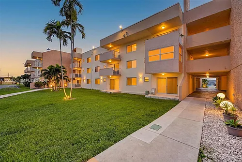 10300 Coral Way #C25 Photo 1