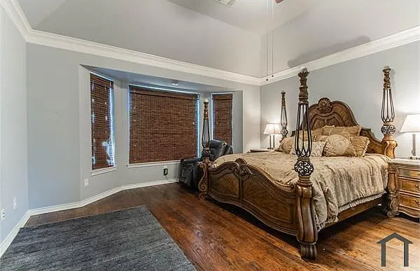 5 bed, 3377 sqft, $3,500 — Photo 4