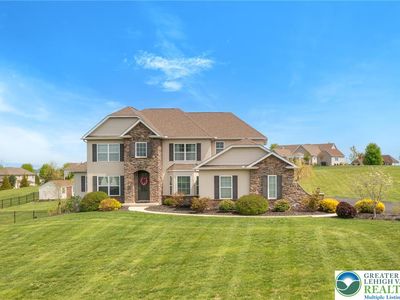 208 E Dell Rd, Bath, PA, 18014