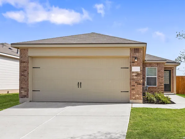 15118 Waterow View, Von Ormy, TX 78073
