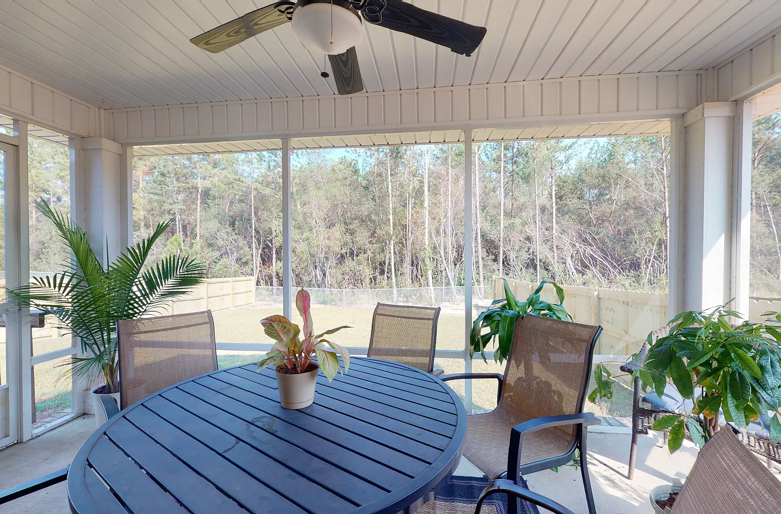 3 bed, 1825 sqft, $2,000 — Photo 4