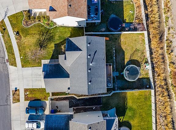 5th image of 2448 N Orchard Way