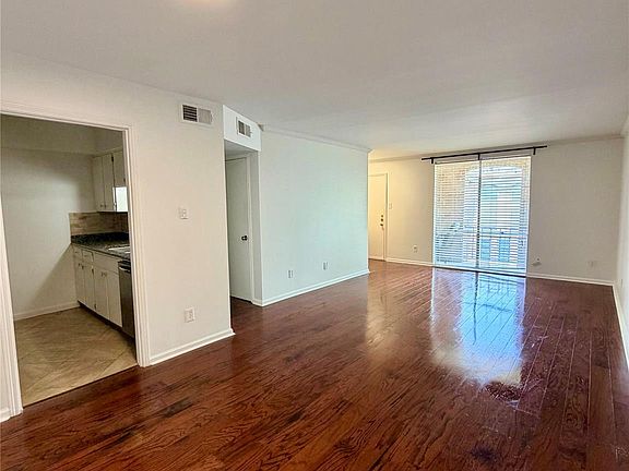 4th image of 4643 Wild Indigo St APT 399