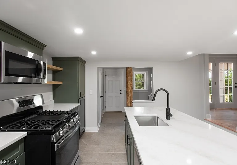 230 Skillmans Ln — Photo 7