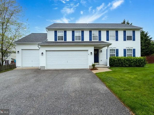 200 Mattock Dr, Westminster, MD 21158