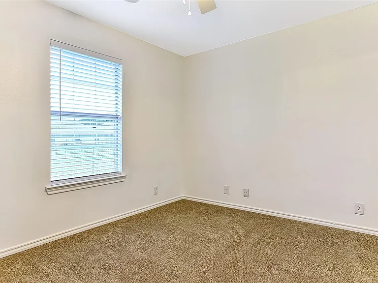 1026 W Coffin St #102 — Photo 12