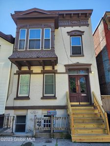 211 9th Street, Troy, NY, 12180