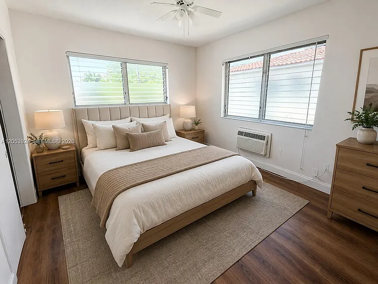 34 Madeira Ave #6 — Photo 1