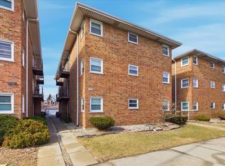 (Undisclosed Address), Chicago, IL 60634