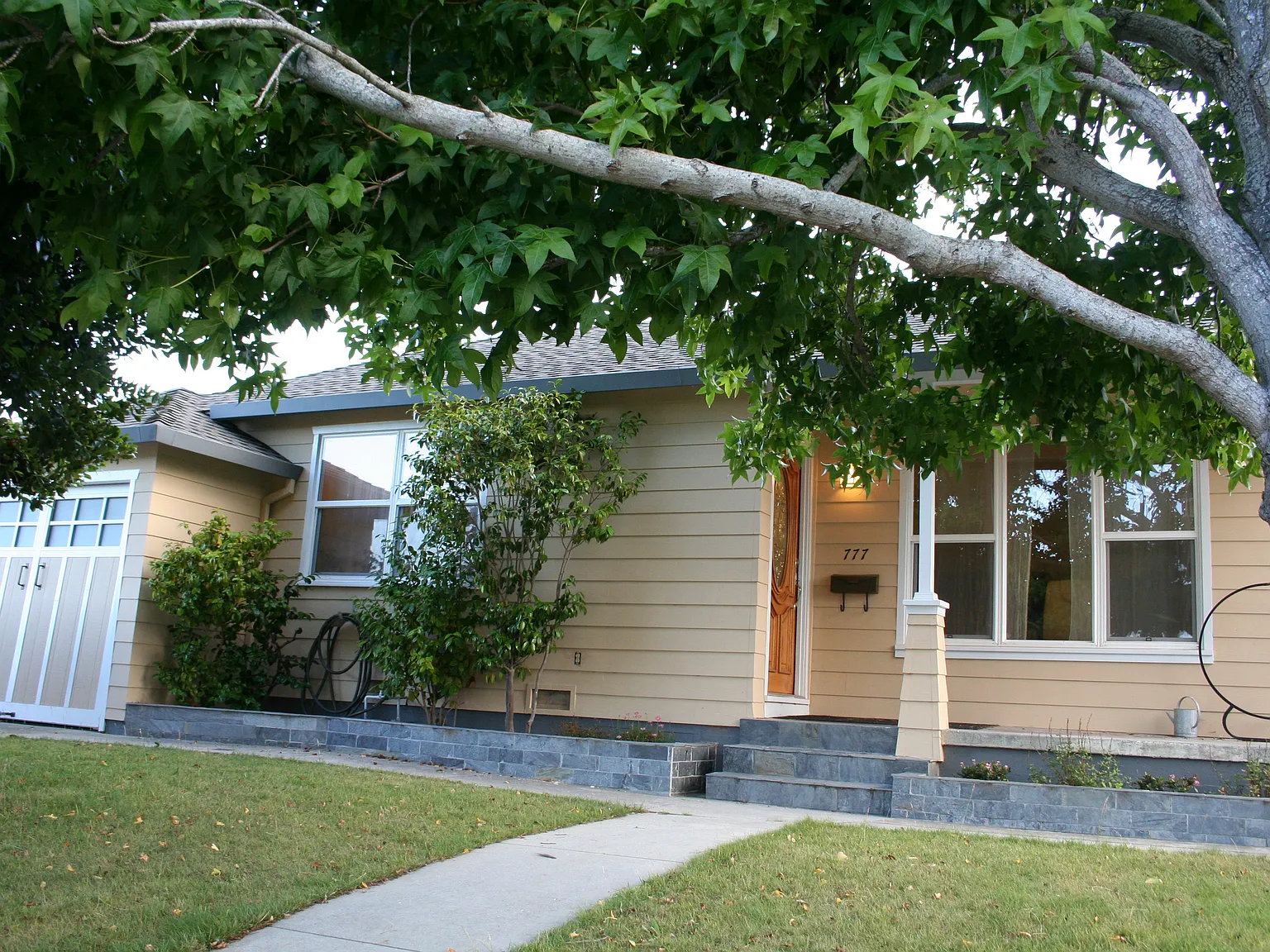 3 bed, 1400 sqft, $5,500 — Photo 4