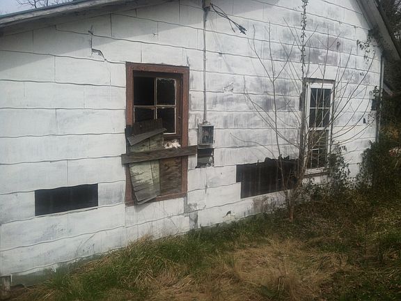 3rd image of 610 Harrison St