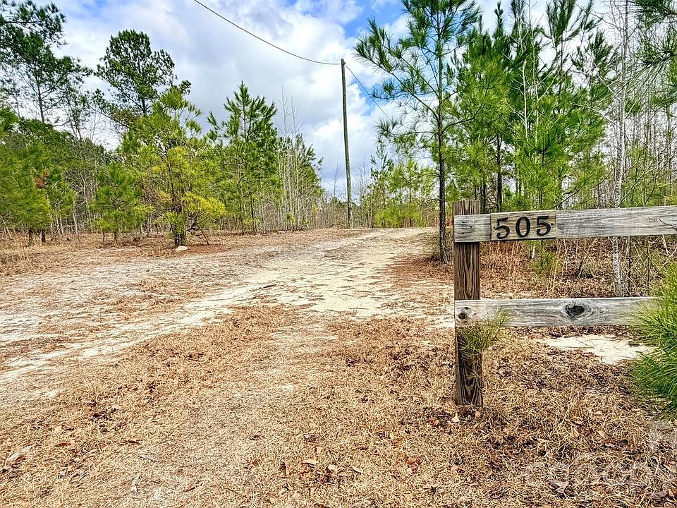 1st image of 505 Shag Rd