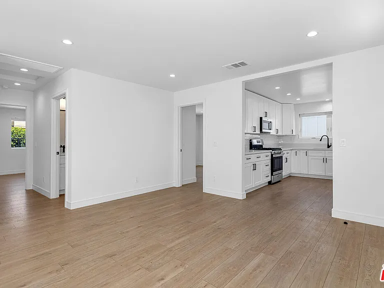 345 Genoa St #ADU — Photo 13