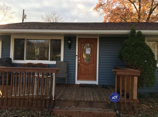 1690 Cypress St, West Bloomfield, MI