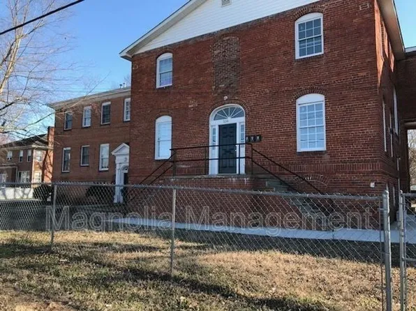 516 N Beckford Dr APT A, Henderson, NC 27536