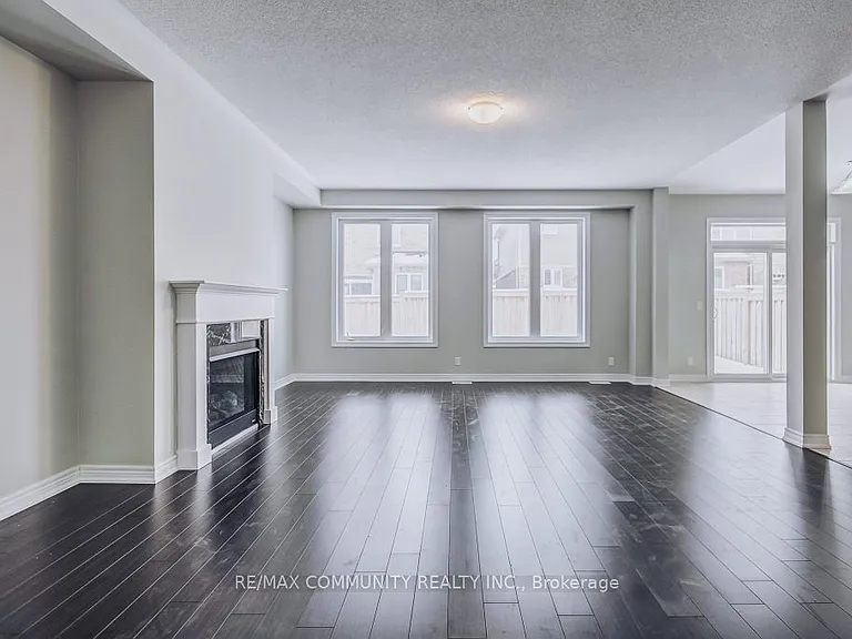 2436 New Providence St — Photo 6