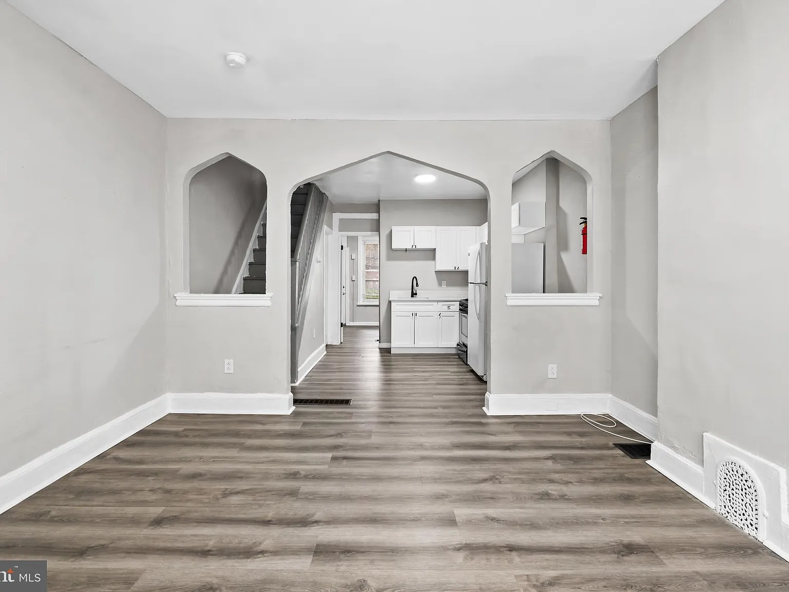 4 bed, 1092 sqft, $1,600 — Photo 3