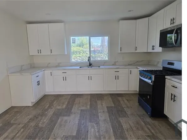 8941 S Saint Andrews Pl #2, Los Angeles, CA 90047