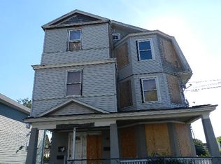 586 Park St, Bridgeport, CT 06608