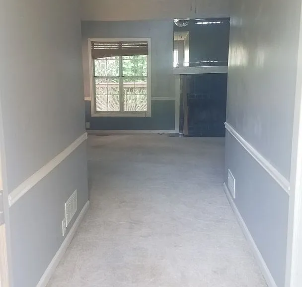 961 Cobb Place Manor Dr — Photo 3