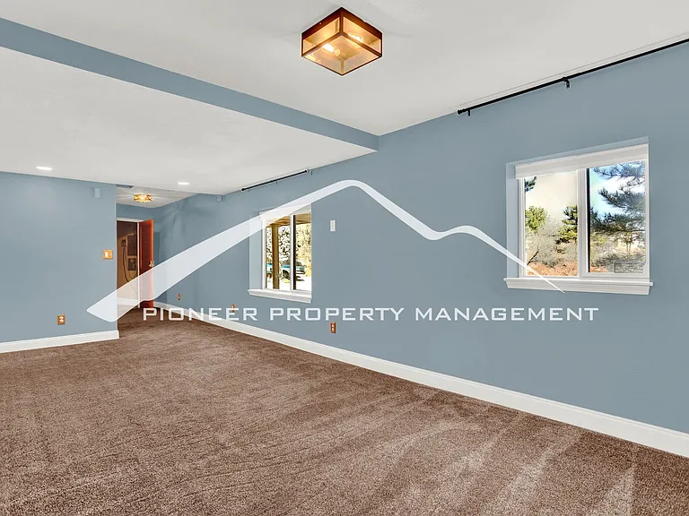 7530 Delmonico Dr — Photo 24