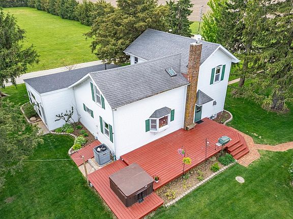 3rd image of 1392 Red Brick Rd