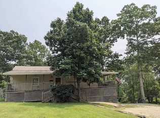 2885 Vandever Rd, Crossville, TN 38572