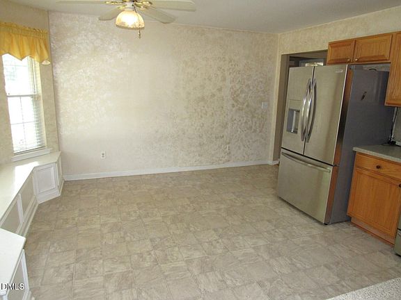 5th image of 3582 Copper Creek Ln