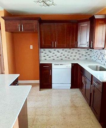 5th image of 214 Fireside Ct #0