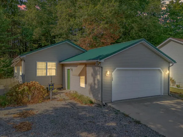 11600 Baker Rd, Jerome, MI 49249