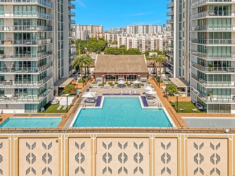 300 Sunny Isles Blvd #4-905 — Photo 36