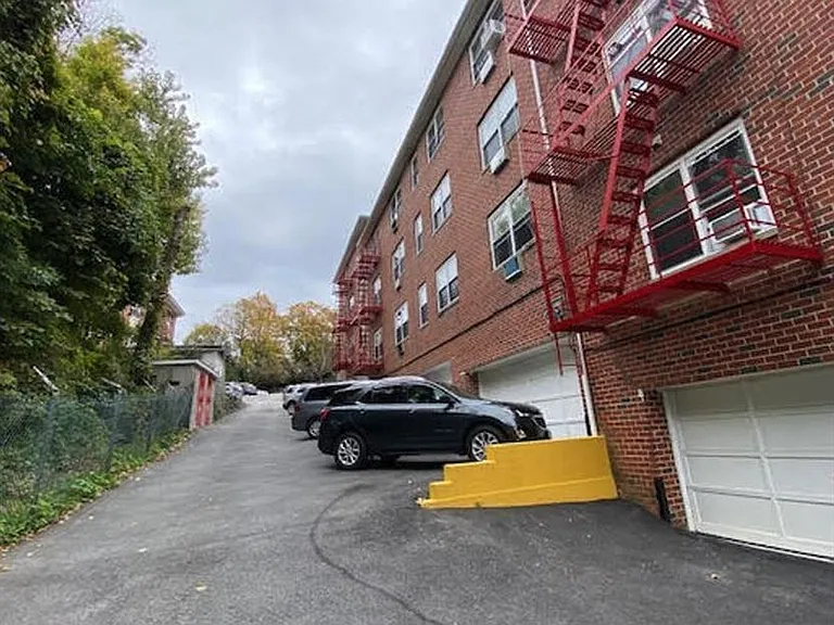 199 Hoover Rd #2F — Photo 15