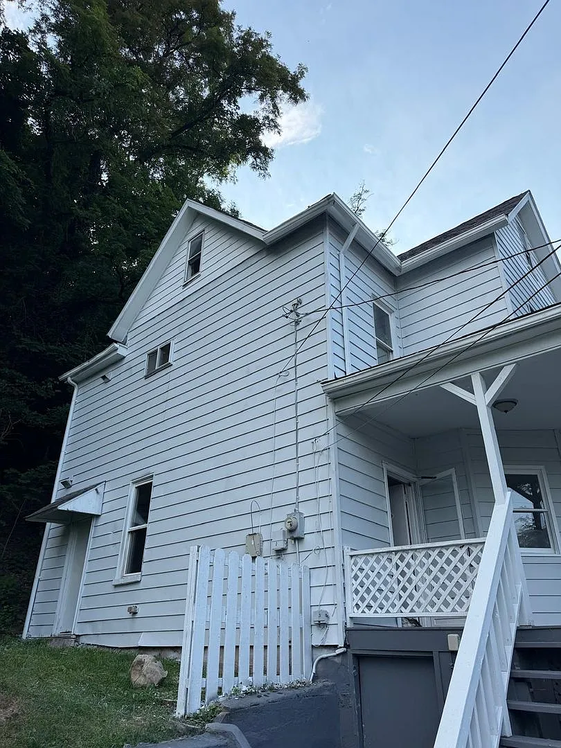Charming 3BR Home in Wilmerding, Section 8 Considered!! — Photo 2