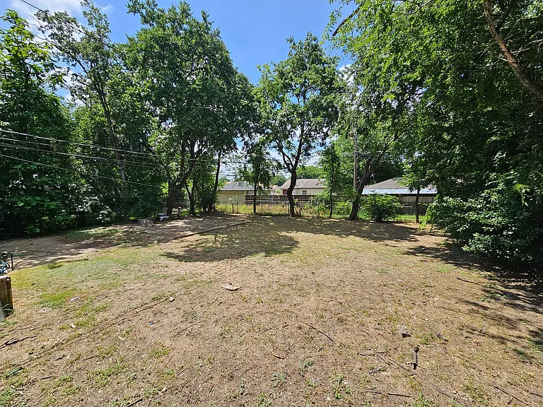 6540 Hollis Ave — Photo 15