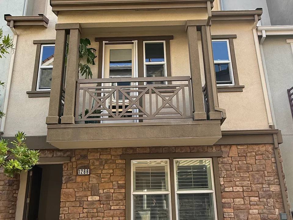 1266 Water Lily Way