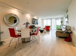 100 Bayview Dr APT 721, Sunny Isles Beach, FL 33160