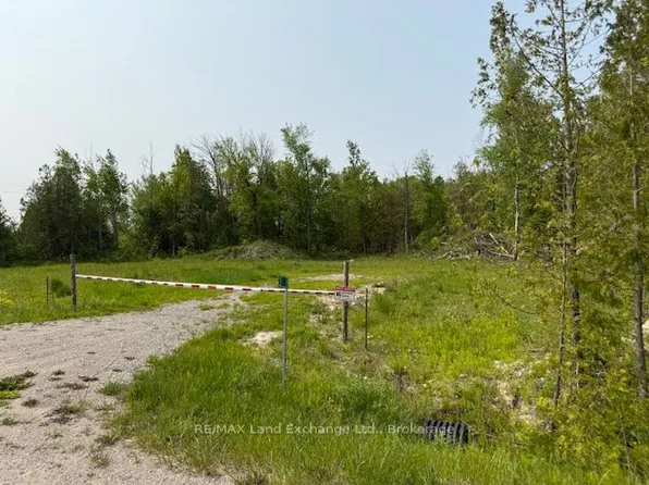 3 Lorne Beach Rd, Kincardine, ON N0G 2T0