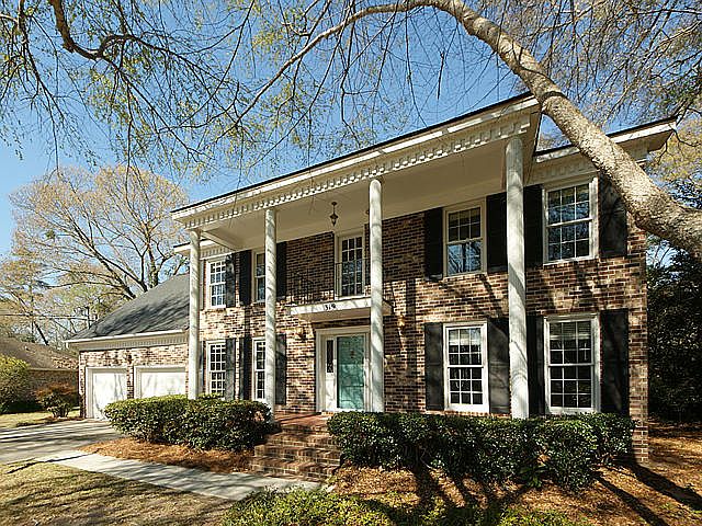 1st image of 319 Ayers Dr