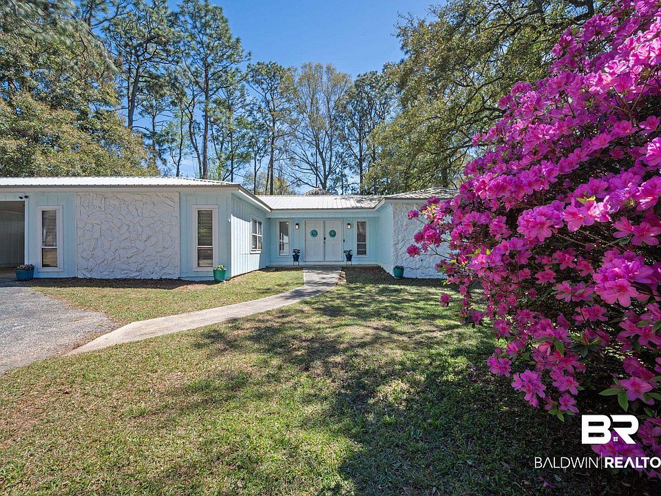1st image of 118 Leigh Cir